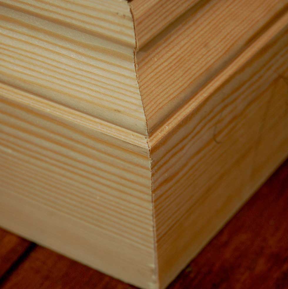 How-To-Fit-Skirting-Boards-Finished-External-Mitre